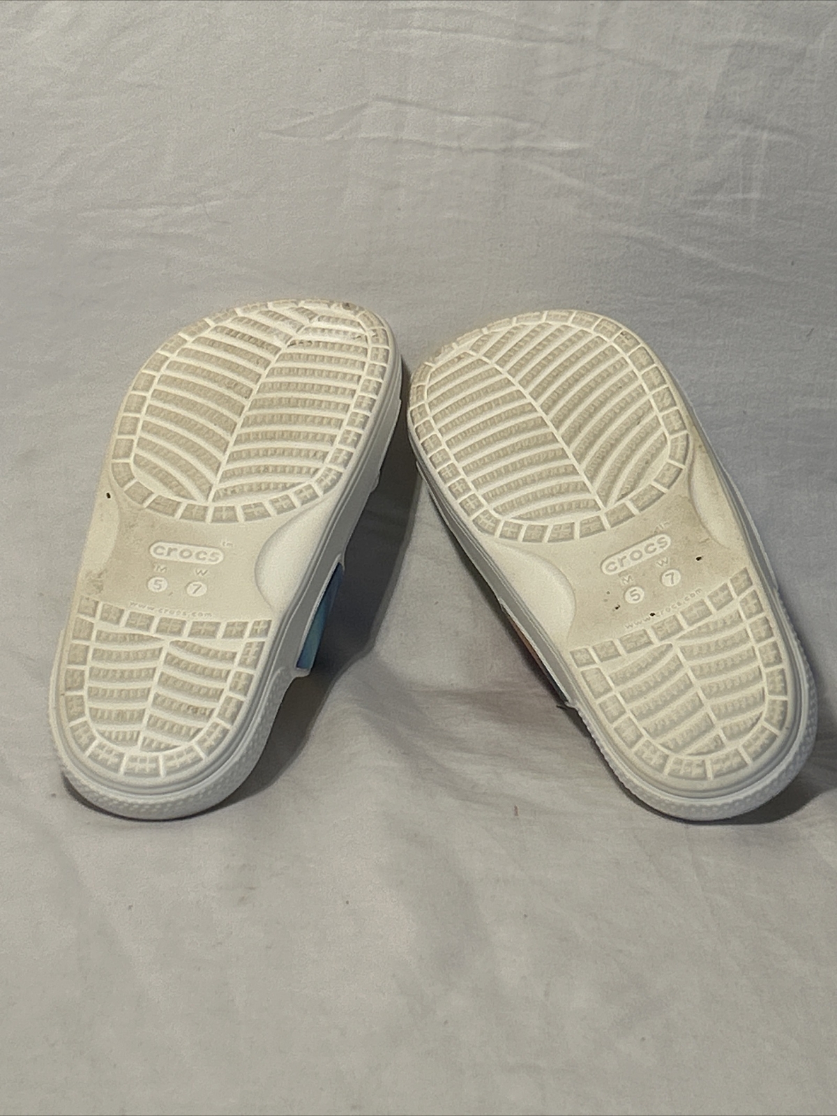 CROCS 207771-94S Men’s Sz 5 Women’s Sz 7 Multicolor Solarized Clog Sandals