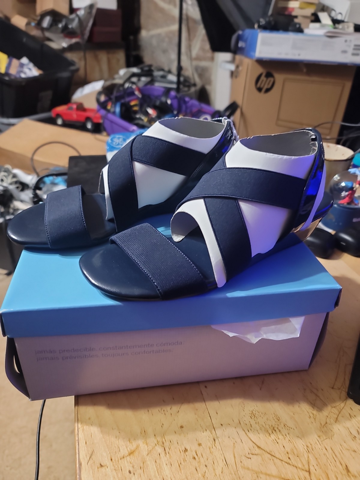 Comfort Plus by Predictions Margo Navy Elastic Strap Sandals Women’s Size 6.5