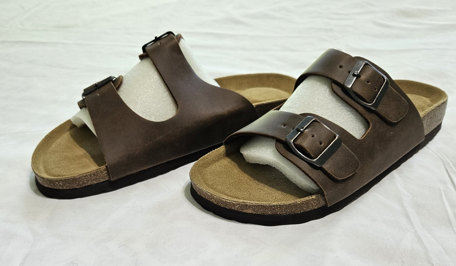 Cushionaire Womens 10M Cork Footbed Sandals Lane Brown Oily Double Buckle