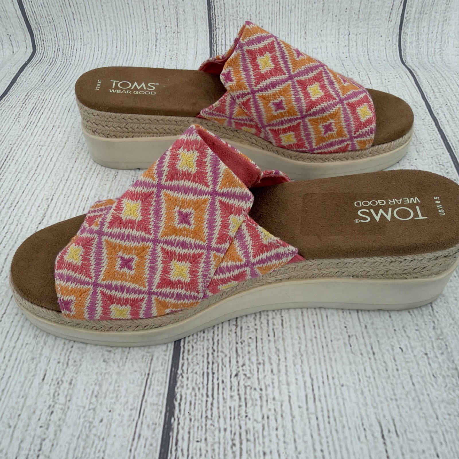 Toms Margot Mules Womens 8.5 Pink Coral Espadrille Wedge Sandals Casual Summer