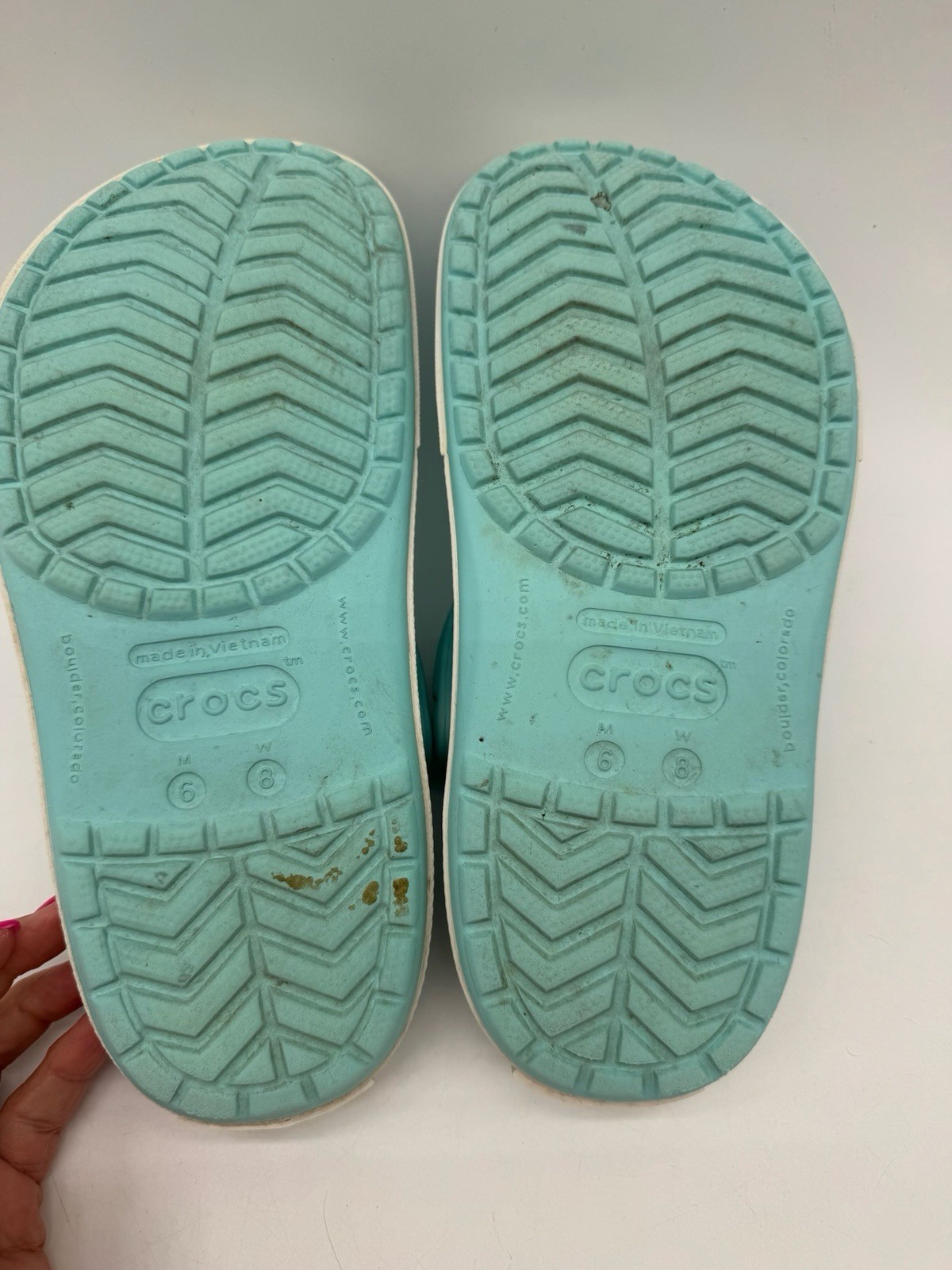 Crocs Unisex Digital Aqua Relax Fit Crocband Clog Size Men’s 6 – Women’s 8