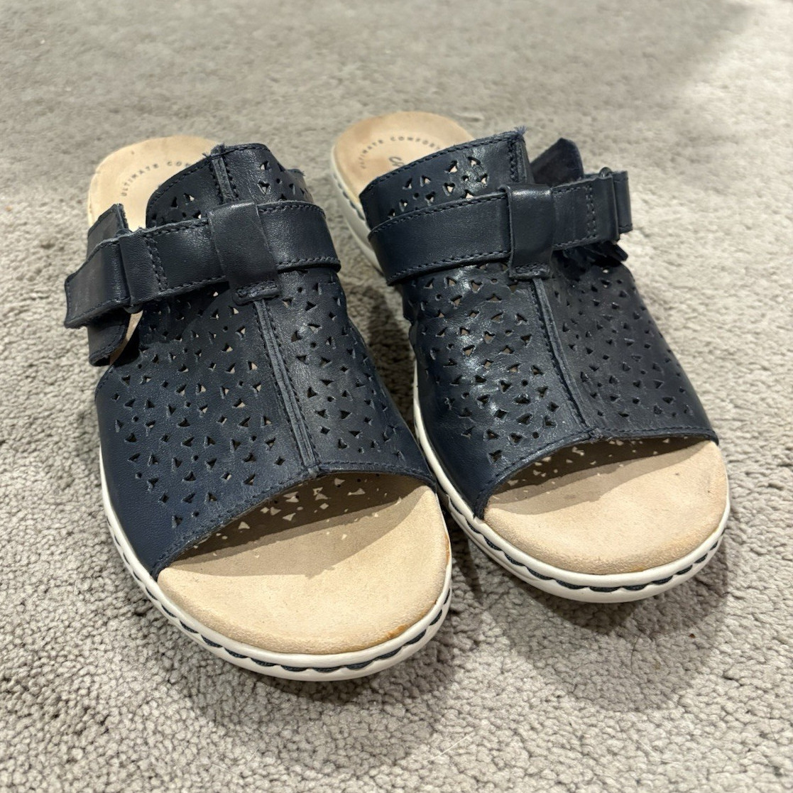 Clarks Women’s Black/Beige Comfort Slip-On Slide Sandals Casual Travel US 7 1/2