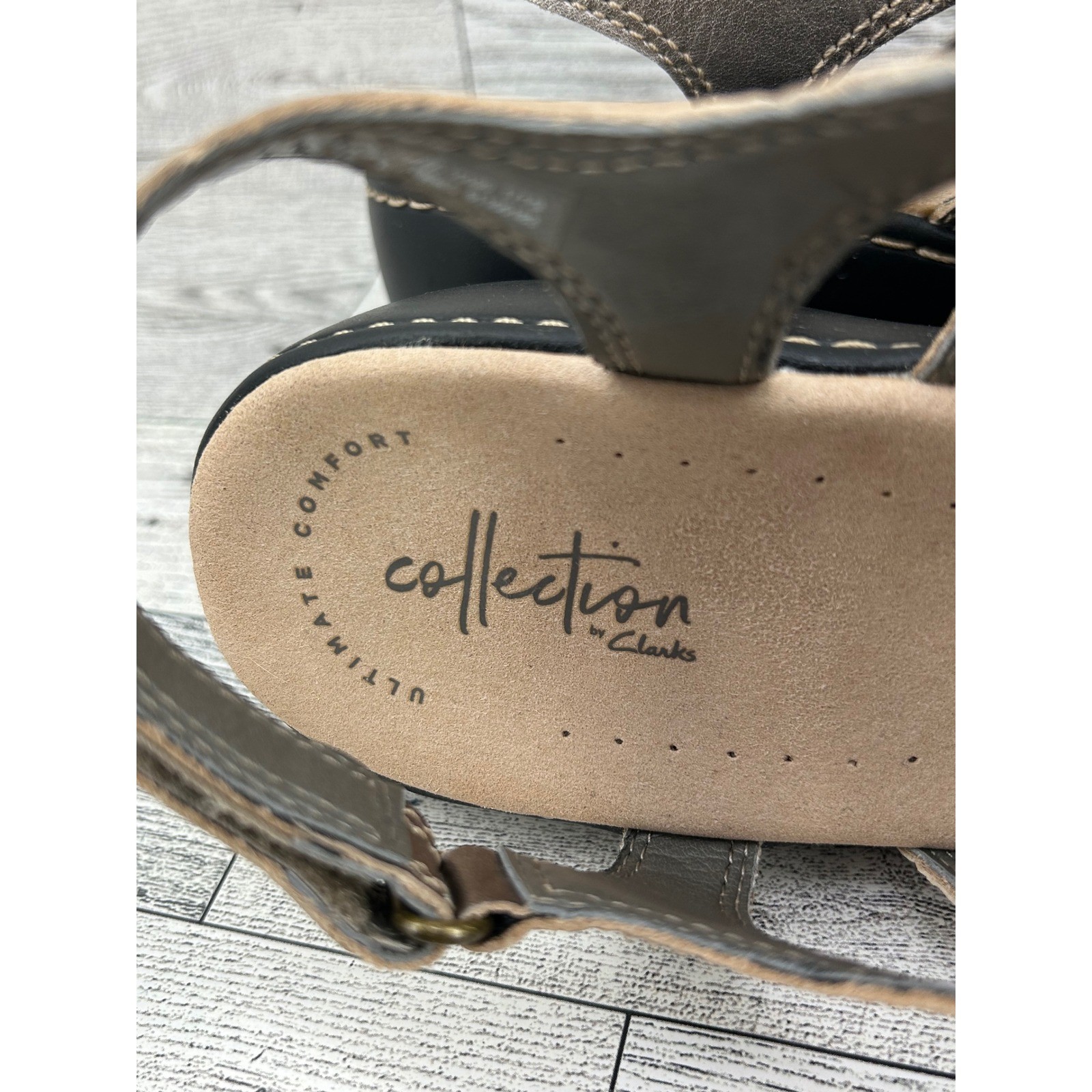 Clarks Collection Comfort Metallic Bronze Strappy Wedge Sandals Women 8.5M