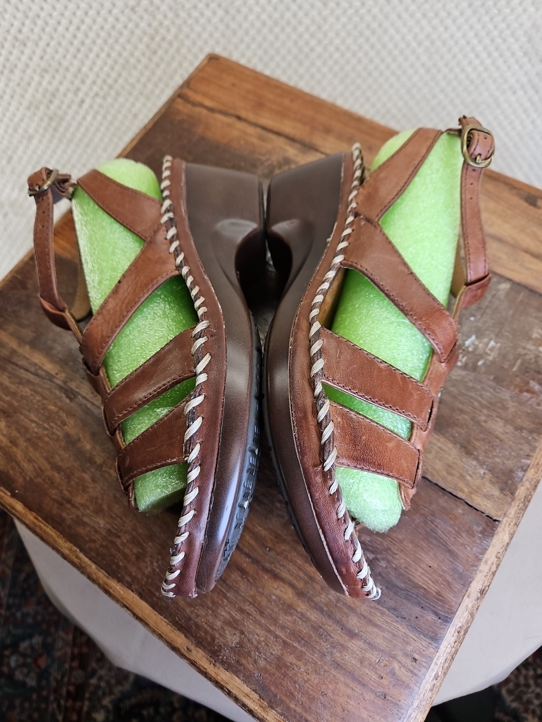 Ariat Wedge Sandal Women Ankle Strap Brn Leather Open Toe Comfy Sz 7.5 Pre-loved