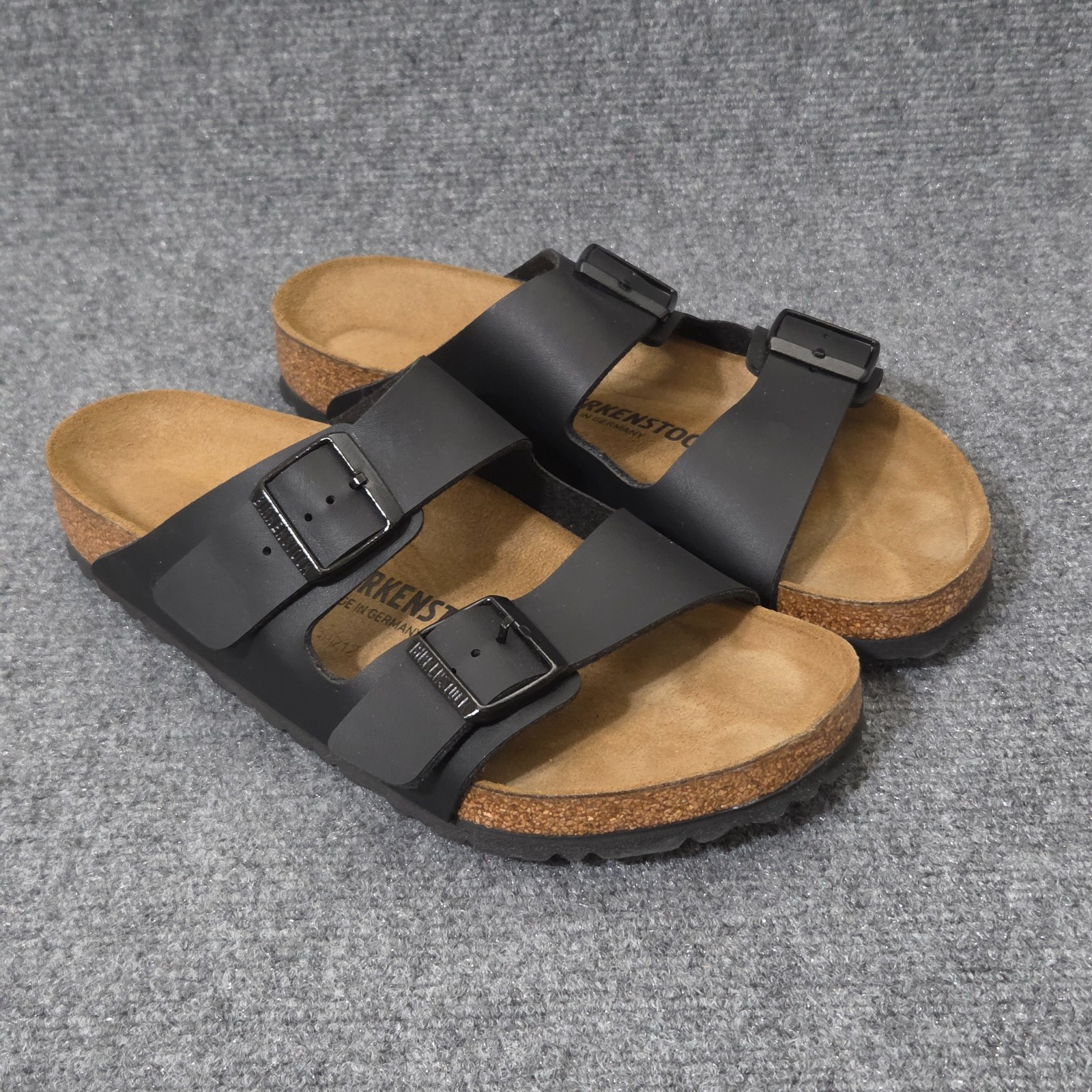 BIRKENSTOCK Women’s 11 Men’s 9 Arizona BS Slide Black Sandals Unisex 9M-11W