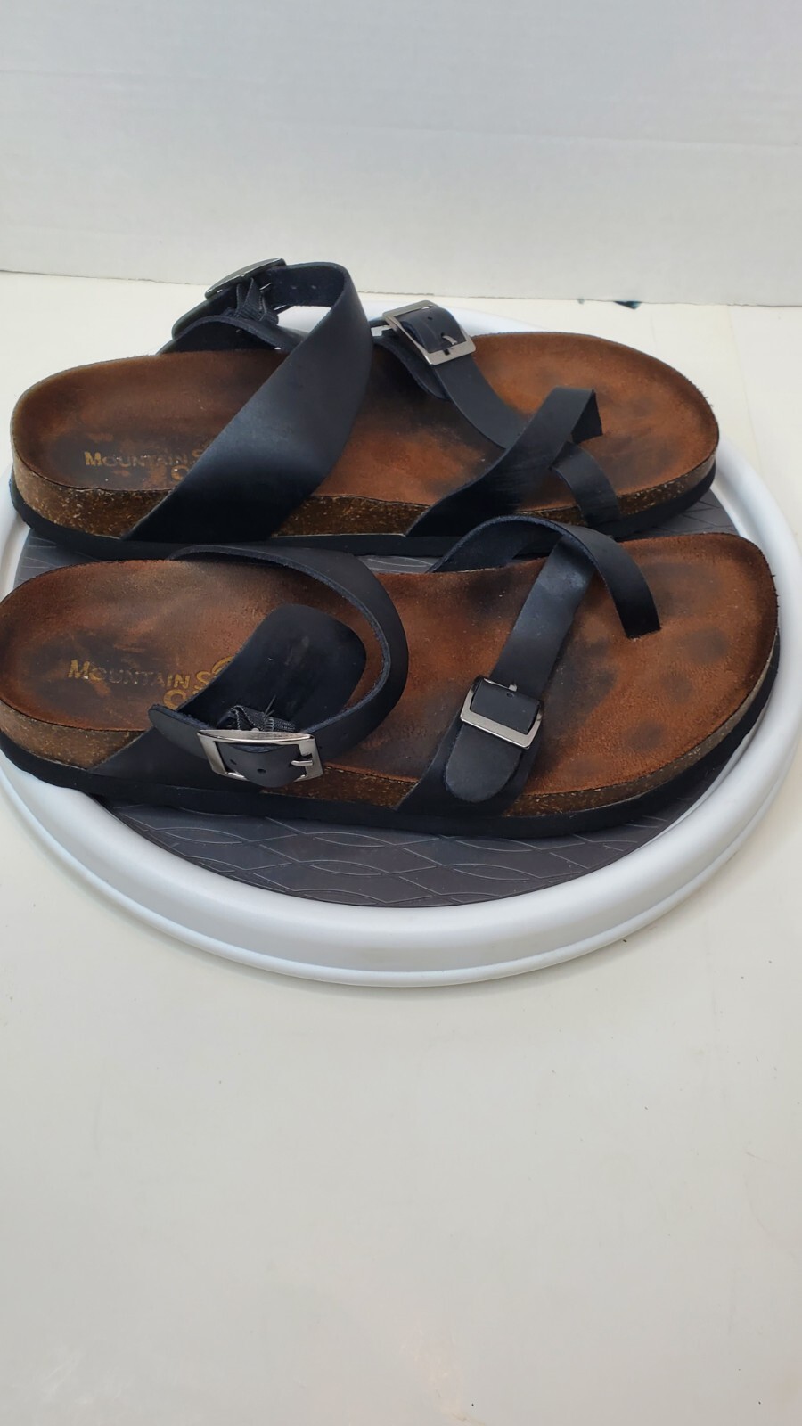 Mountain Sole Easy Slip-On Size 8 Womens Black Leather Sandal *MODERATE WEAR*