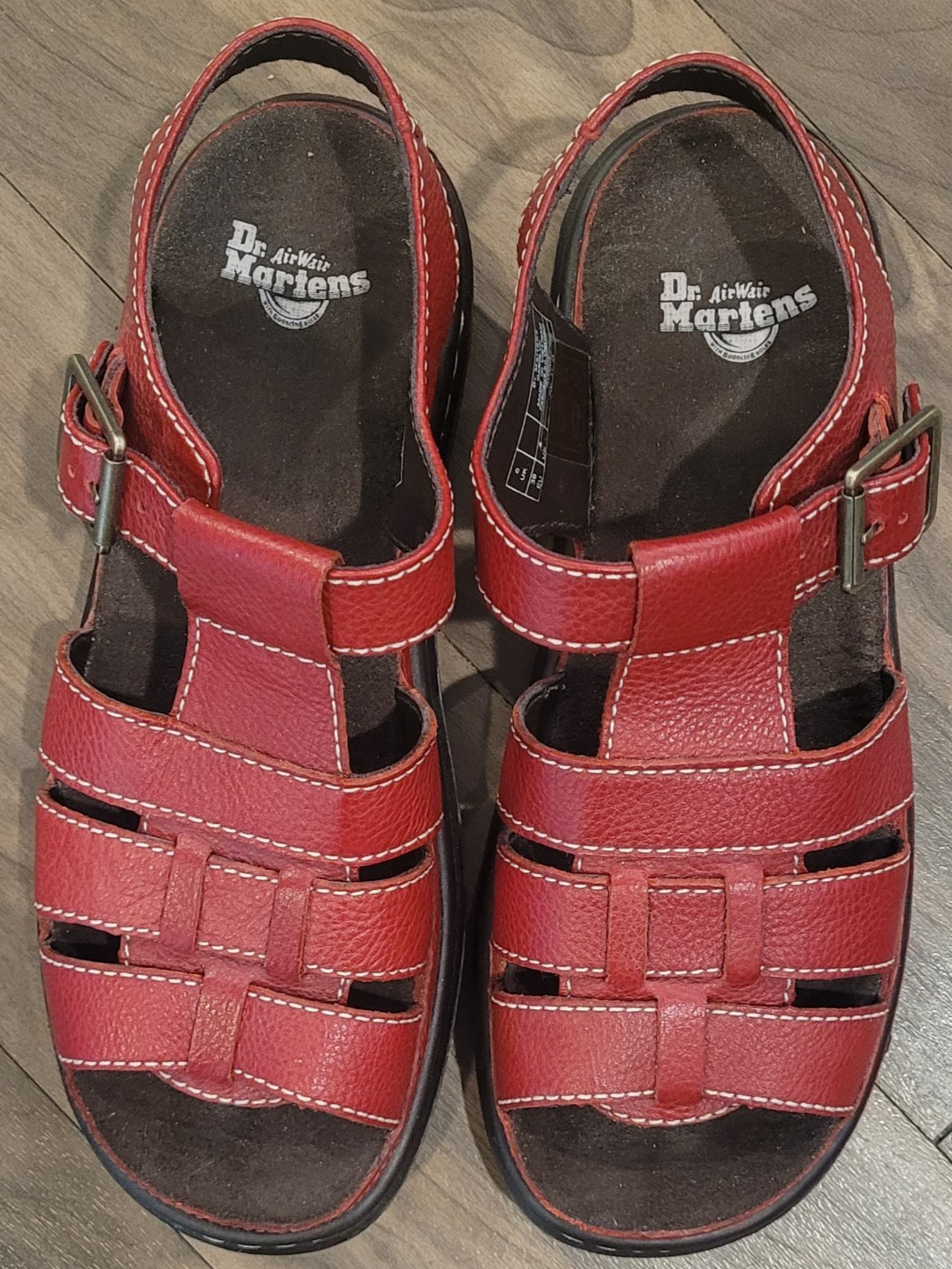 Dr. Martens Carolyn Sandals Red EU/39 US/W8 Leather Fisherman Air Wair Comfort