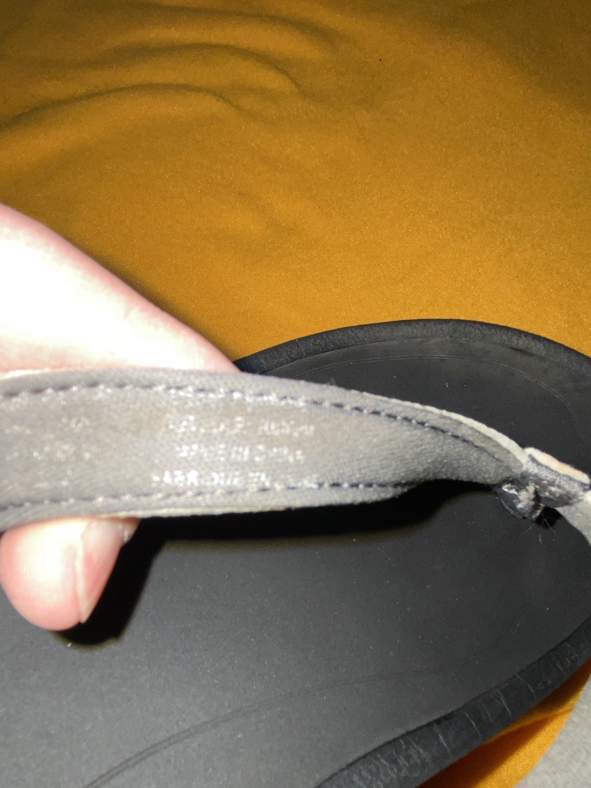 OluKai Ho’Opio Women’s Beach Sandals Quick-Dry Flip-Flop Slides Size unknown