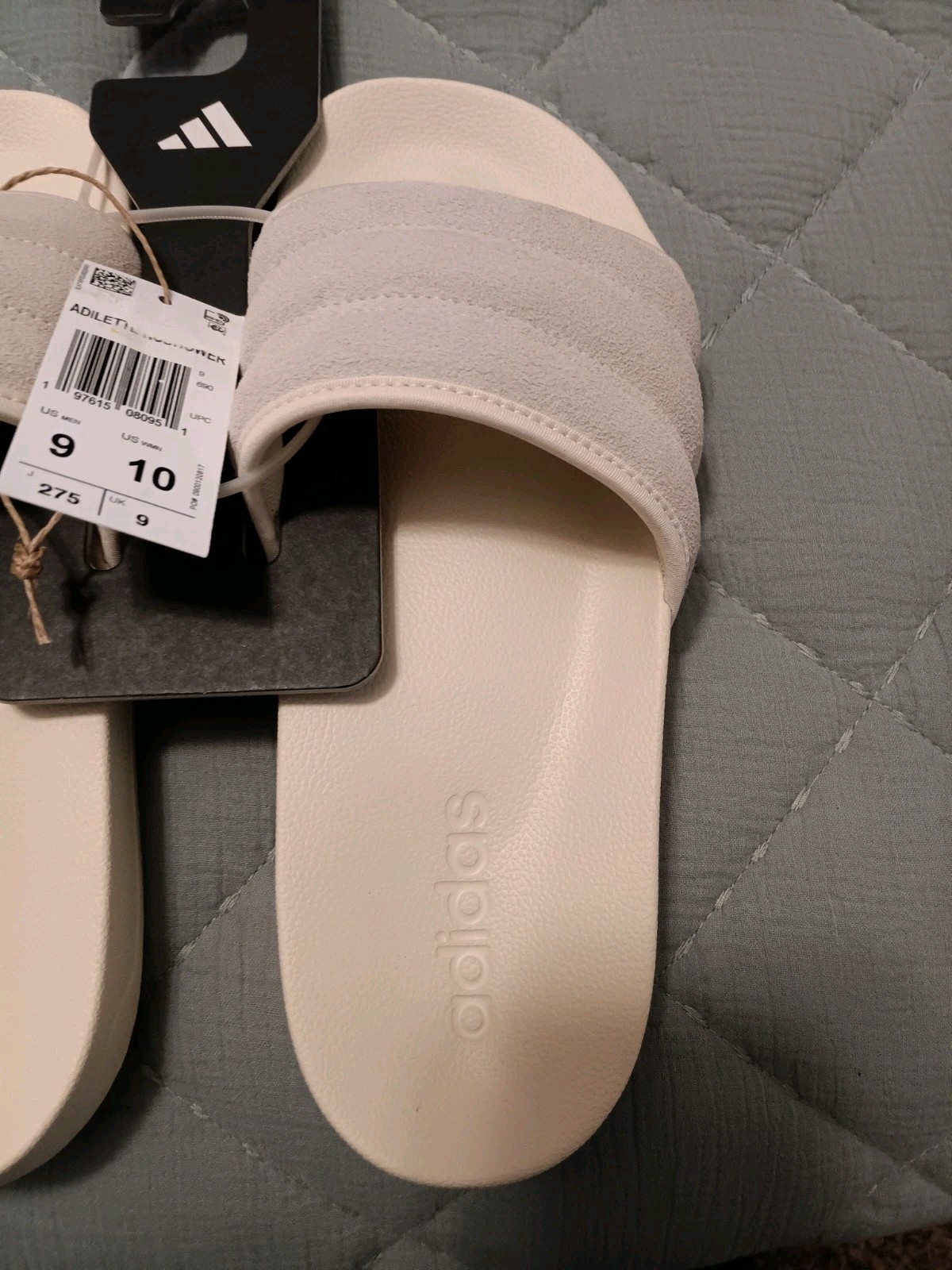 NWT ADIDAS UNISEX ADILETTE SHOWER SANDALS SLIDES SLIP ON BEIGE MEN 9/ WOMEN 10,,