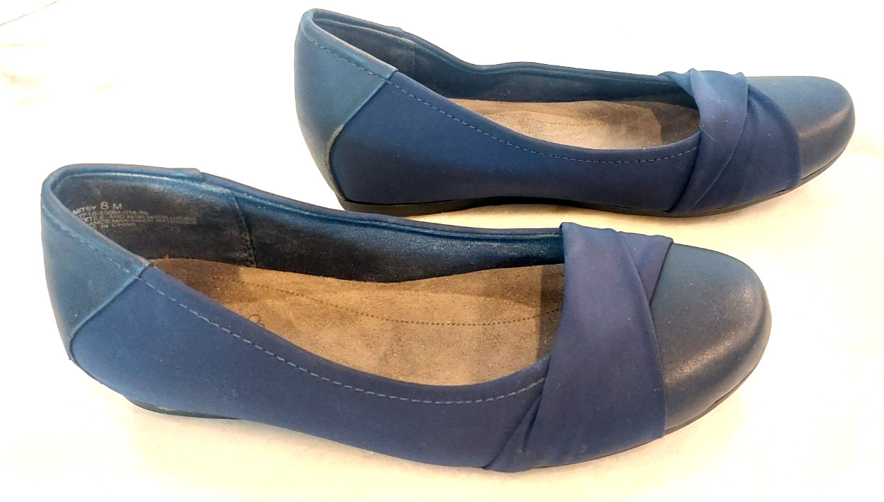 Baretraps Mitsy Slip-on Casual Dress Shoes Memory Foam Womens Size 8 M Navy Blue