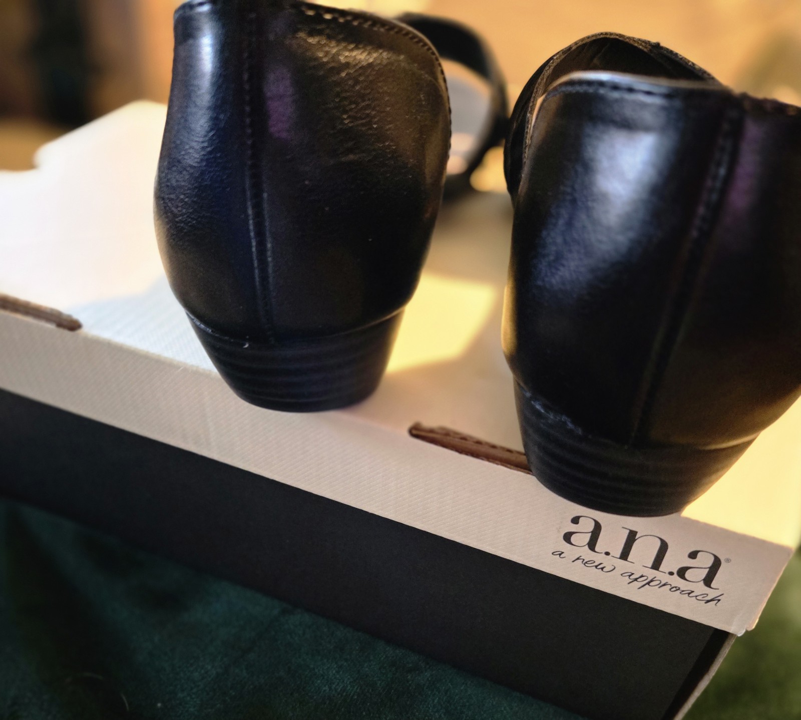 A.n.a Patton Black Low Wedge Sandals Womens 6.5M Casual Dress Shoe