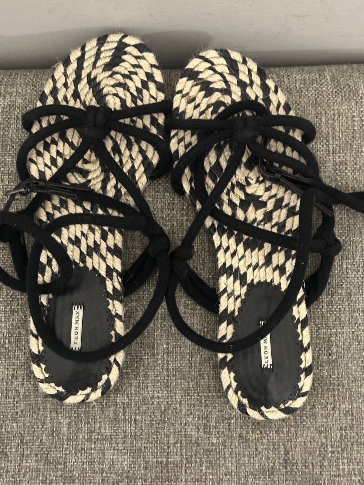 Leon Max Rope Lace Up Black Sandal Size 7.5