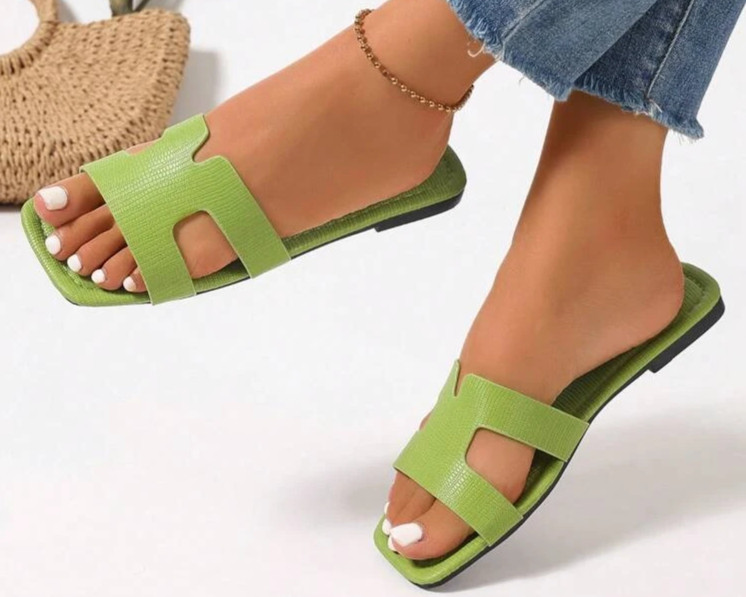 Spring & Summer Fashion Brand H Style Casual Slip-On Roman Sandals Comfy Flat 9