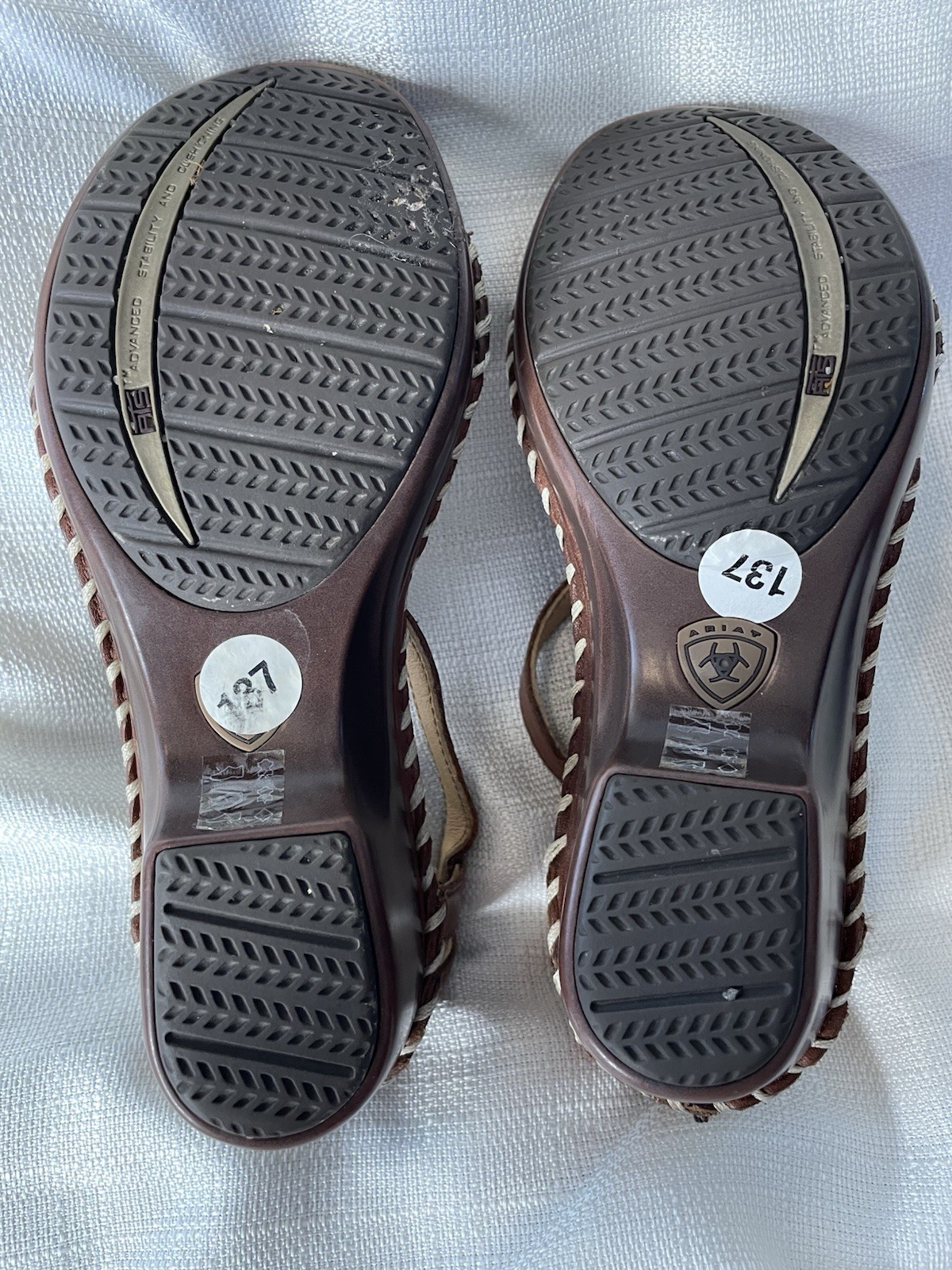 Ariat Shalimar Women’s Brown T Strap Sandals Leather Wedge Open Toe, Size 7.5