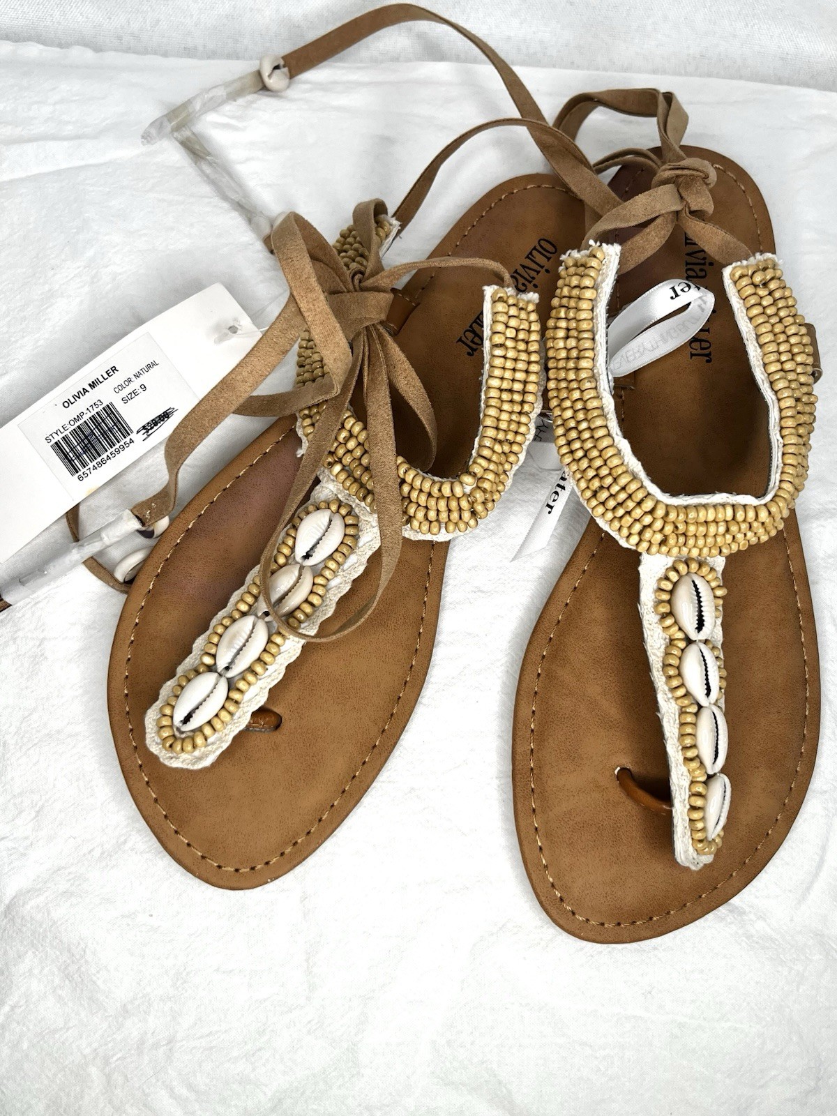 🏝️Olivia Miller Everything But Water Beaded Shell Ankle Tie Sandals NWT Sz 9 🐚