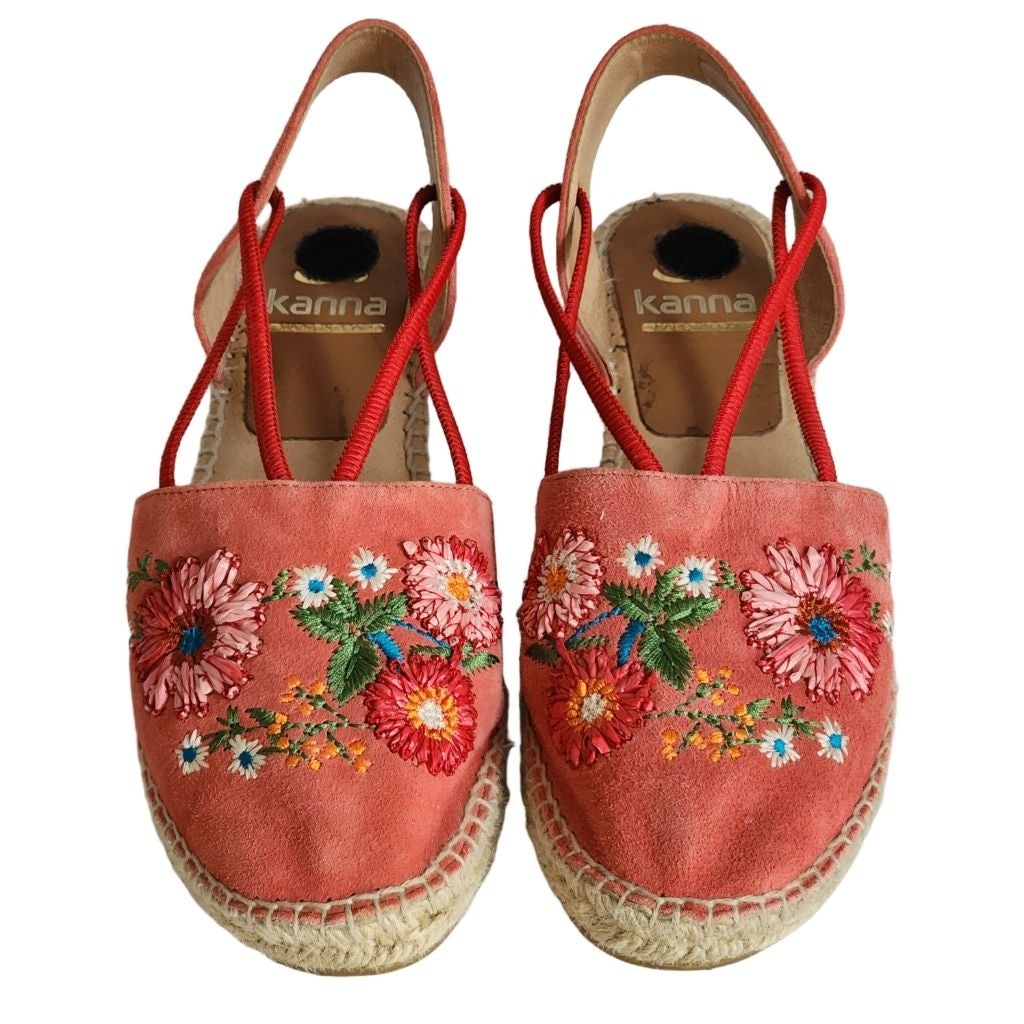 KANNA Coral Red Floral Embroidered Espadrilles Size 39 8.5