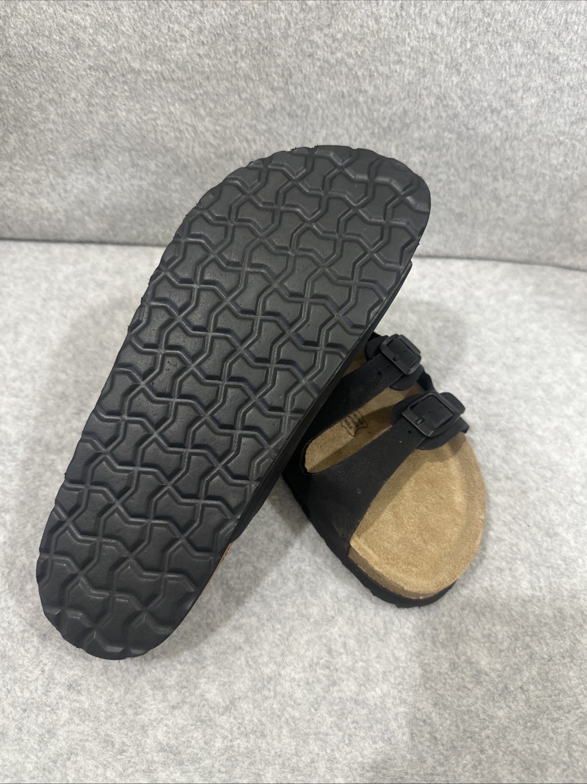 Cushionaire Lane Cork Footbed Sandals Tri 3 Strap Slide Women’s size 9M